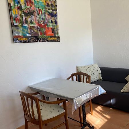 Appartement Les Hirondelles à Bessan Extérieur photo